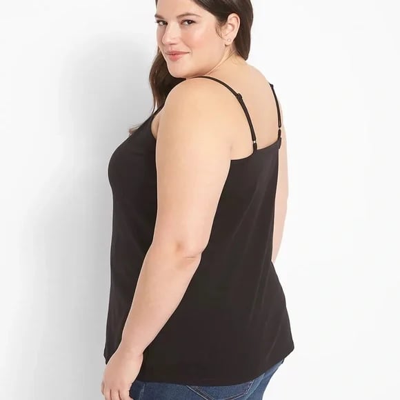 Loose-fitting Tank Top With Built-in Bra