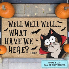 Paillasson personnalisé personnalisé - Cadeau d’Halloween pour les amoureux des chats, maman chat, papa chat - Eh bien, qu’avons-nous ici