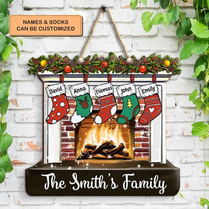 Merry Christmas Fireplace - Personalized Custom Door Sign - Christmas Gift For Mom, Dad, Grandma, Grandpa, Family Members