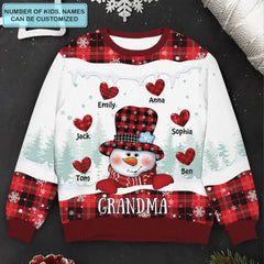 Grandma Snowman Heart - Pull personnalisé personnalisé - Cadeau de Noël pour grand-mère, maman, membres de la famille