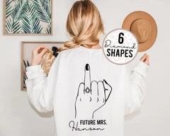 Future Mme Sweathirt avec annulaire - Sweat-shirt PersonalizedFiancee - Cadeau de fiançailles - Future Mme.Name Sweathirt - Ring Hand Sweater 