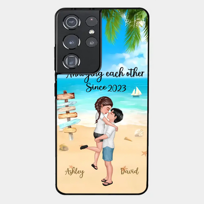 Doll Couple Hugging Kissing On The Beach Personalized Phone Case